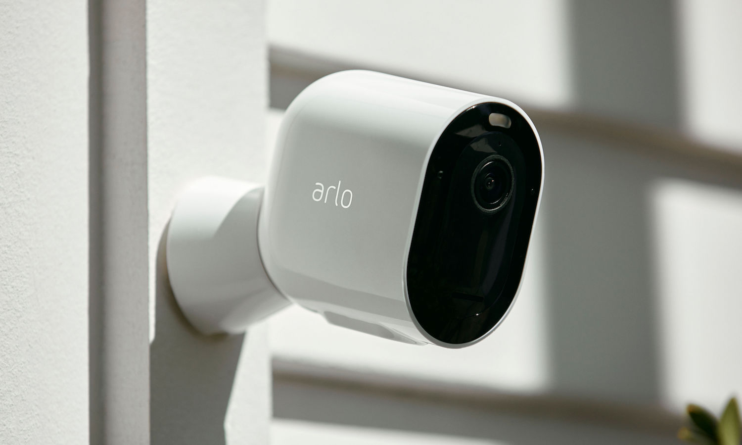 Arlo Pro 3 Camera with buil